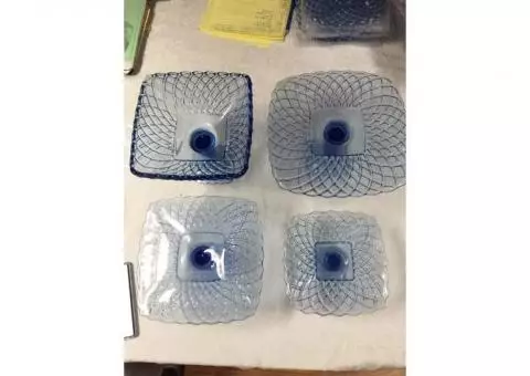 L E Smith Blue Glassware Set